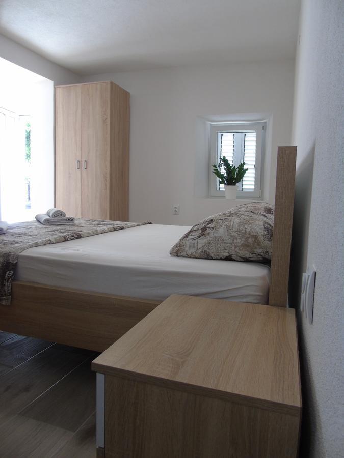 Apartments Marysol Котор Екстер'єр фото